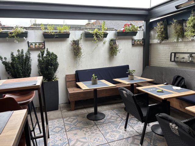 Gezellig terrastuin restaurantte koop in Gouda
